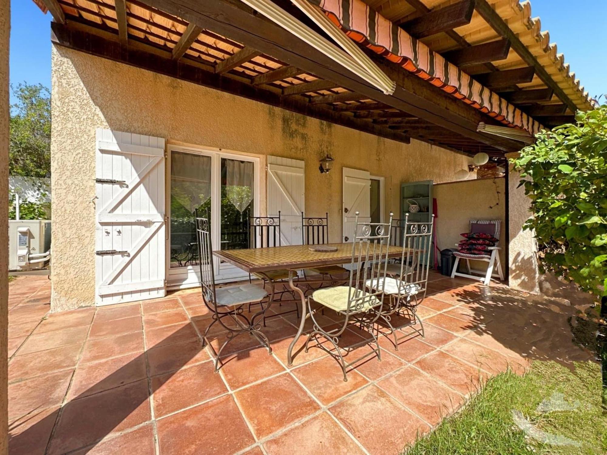 Maisonnette Kalis Calme Avec Climatisation Parking Jardin Cadre Campagne Plages A Pieds Bandol Exterior foto